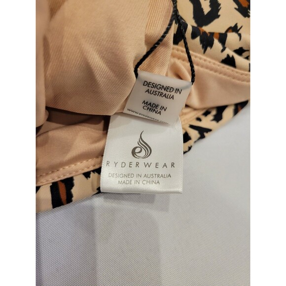 NWT Ryderwear Adapt One Shoulder Sports Bra Small Leopard Removable Padding - Picture 7 of 8
